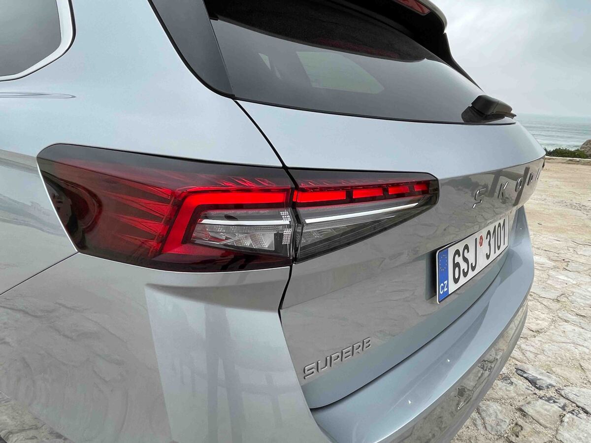 Škoda Superb Combi - prvá jazda 2024