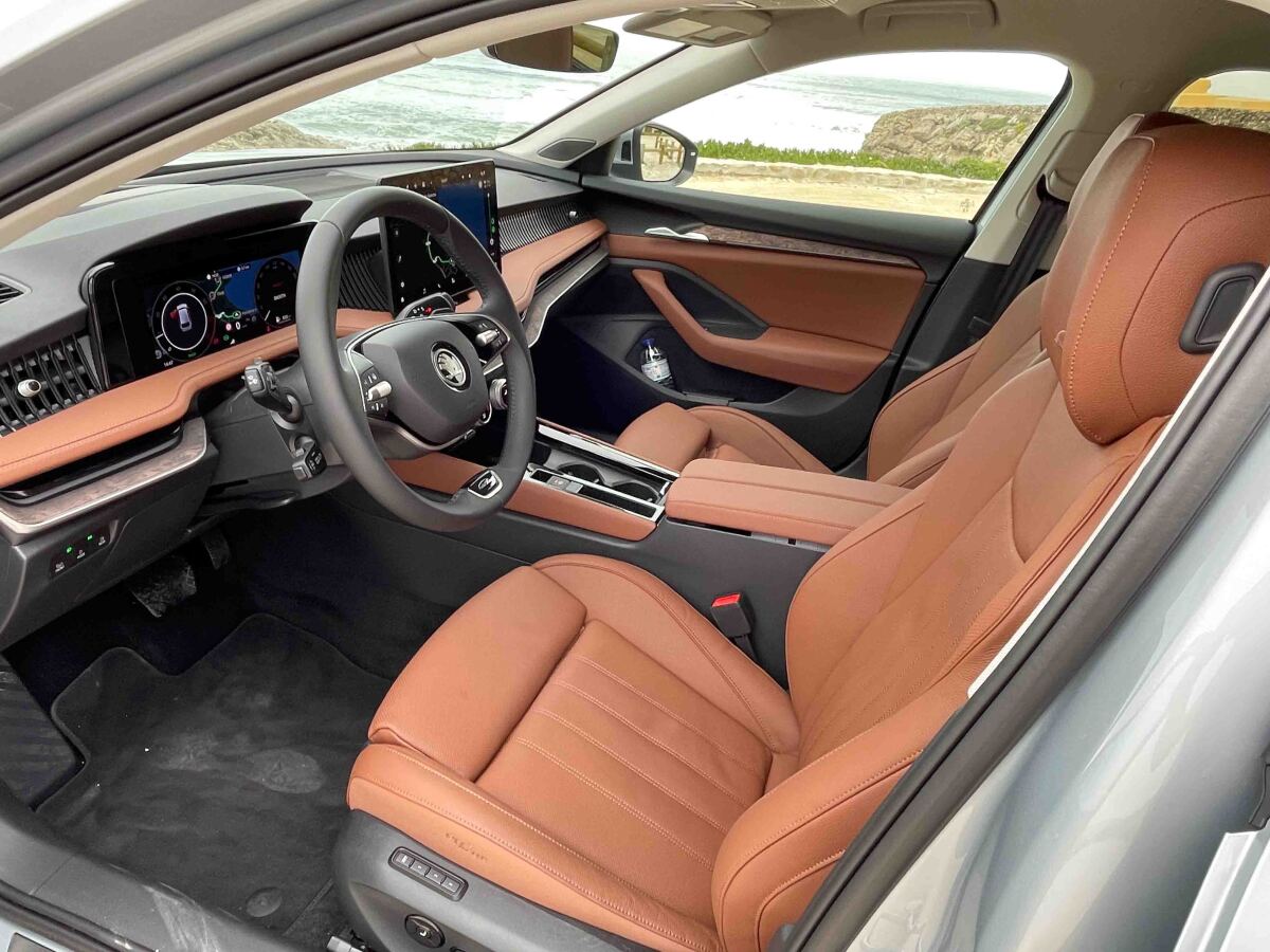 Škoda Superb Combi - prvá jazda 2024
