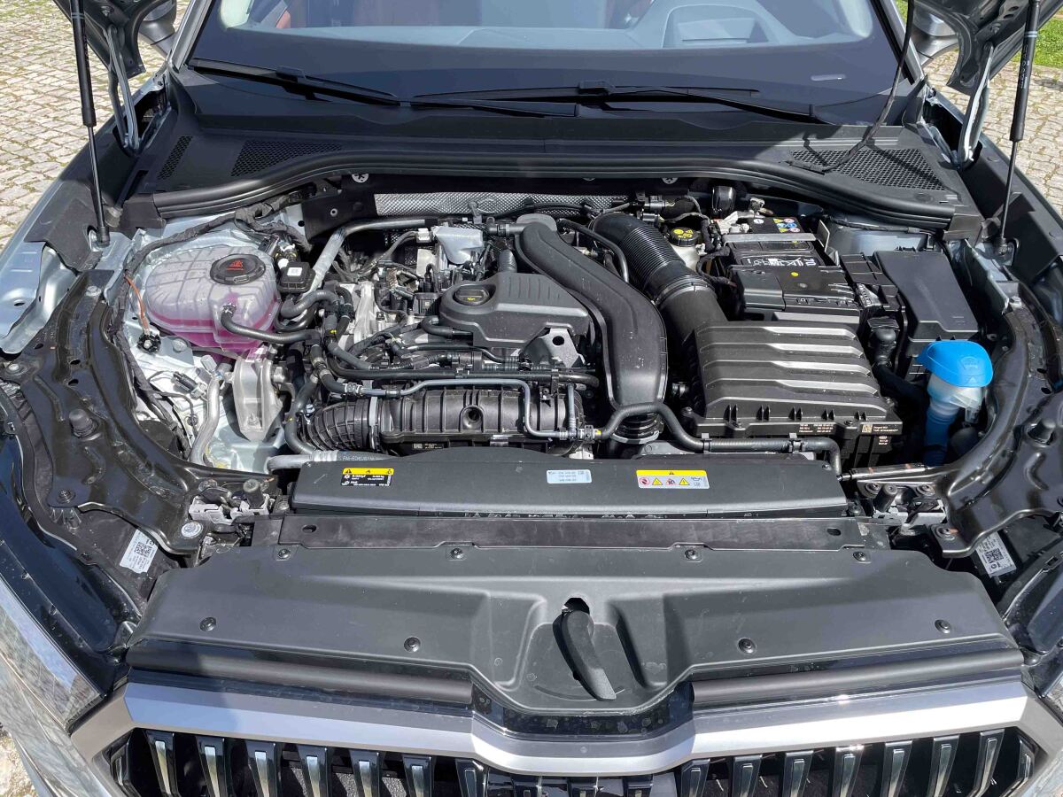 Škoda Superb Combi - prvá jazda 2024