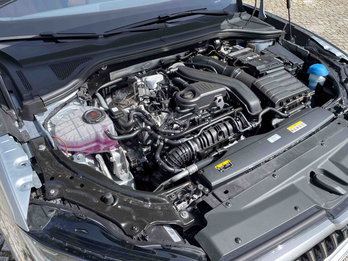 Škoda Superb Combi - prvá jazda 2024