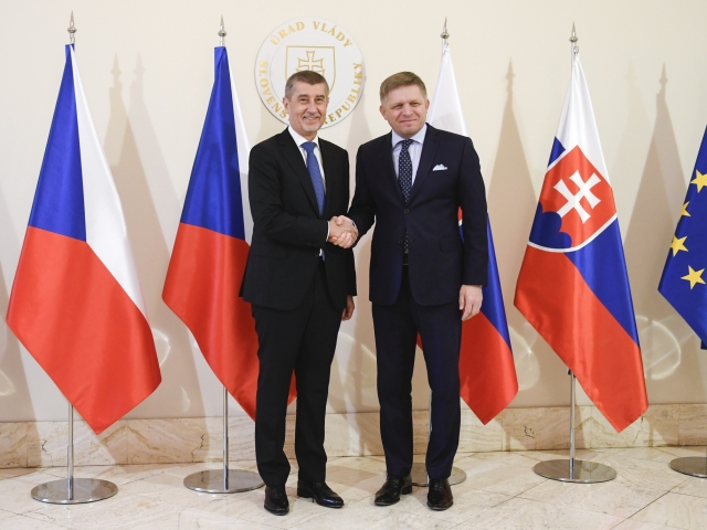 SR ČR Premiér Babiš Návšteva BAX