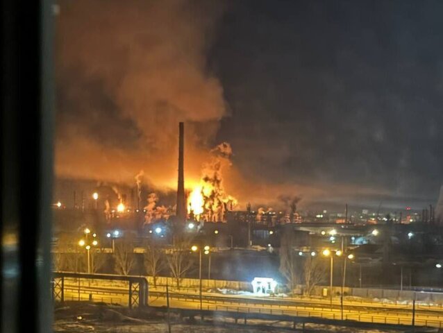 Horiaca ruská rafinéria, Samara, ukrajinský útok, drony