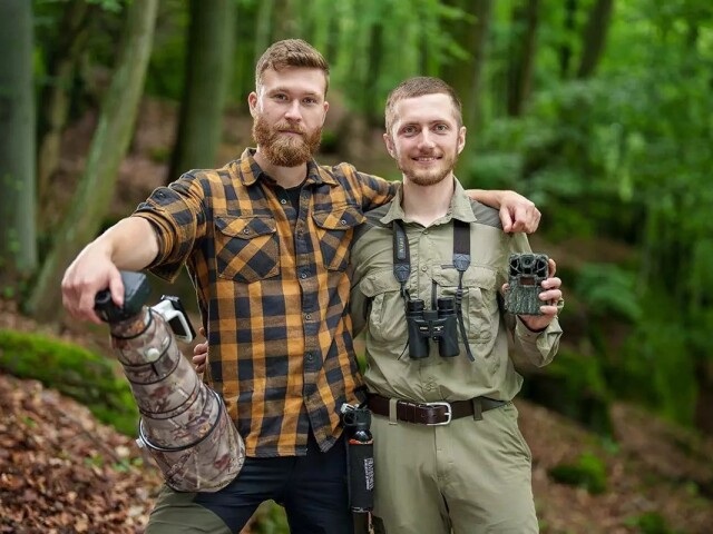 Lukas Holasek a Jakub Mrocek  medvede