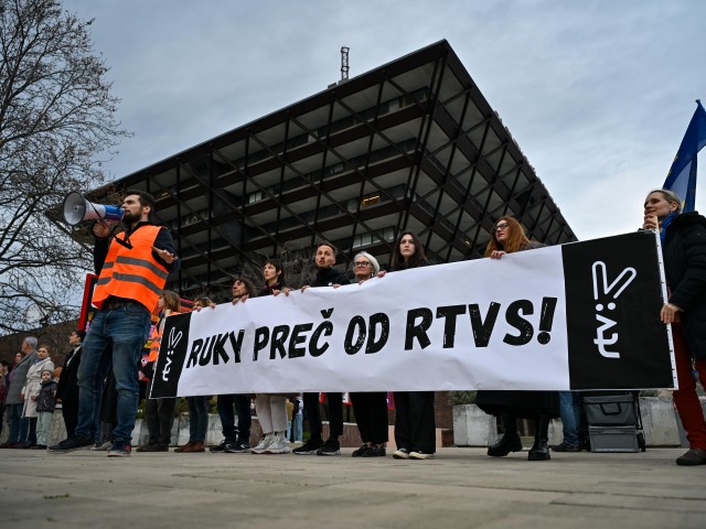 SR Bratislava RTVS protestný pochod BAX
