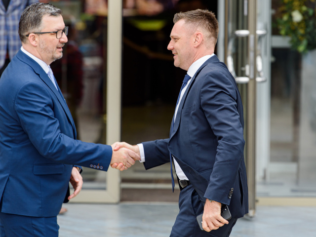 VLÁDA: Výjazdové rokovanie v Galante, Tomáš Taraba