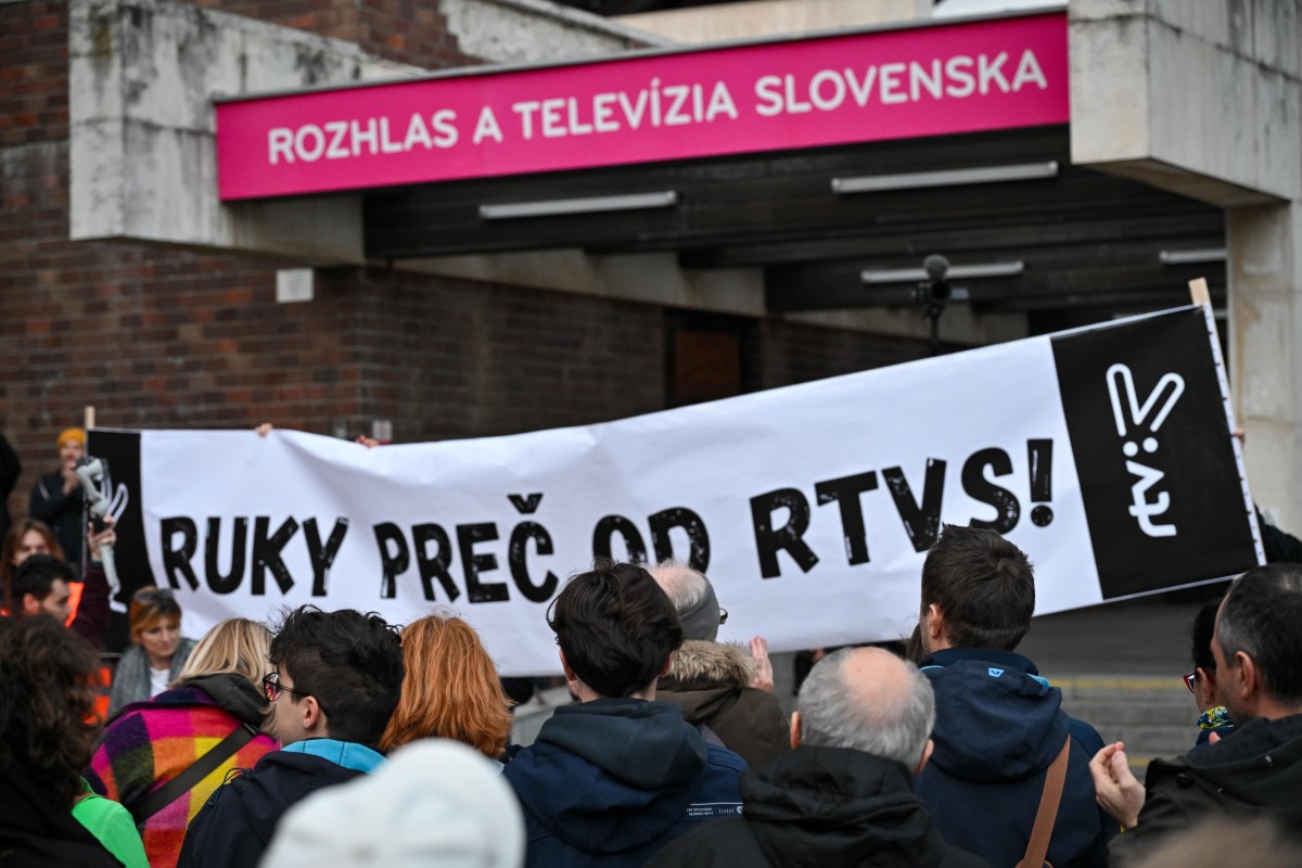 SR Bratislava RTVS protestný pochod BAX