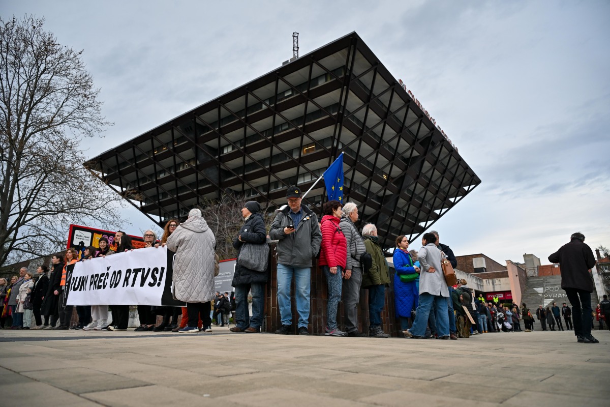 SR Bratislava RTVS protestný pochod BAX