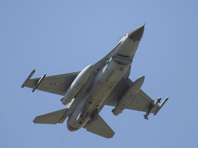 stíhačka F-16