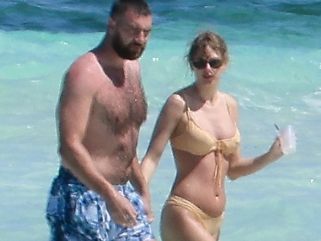 Taylor Swift a jej partner - hráč NFL Travis Kelce