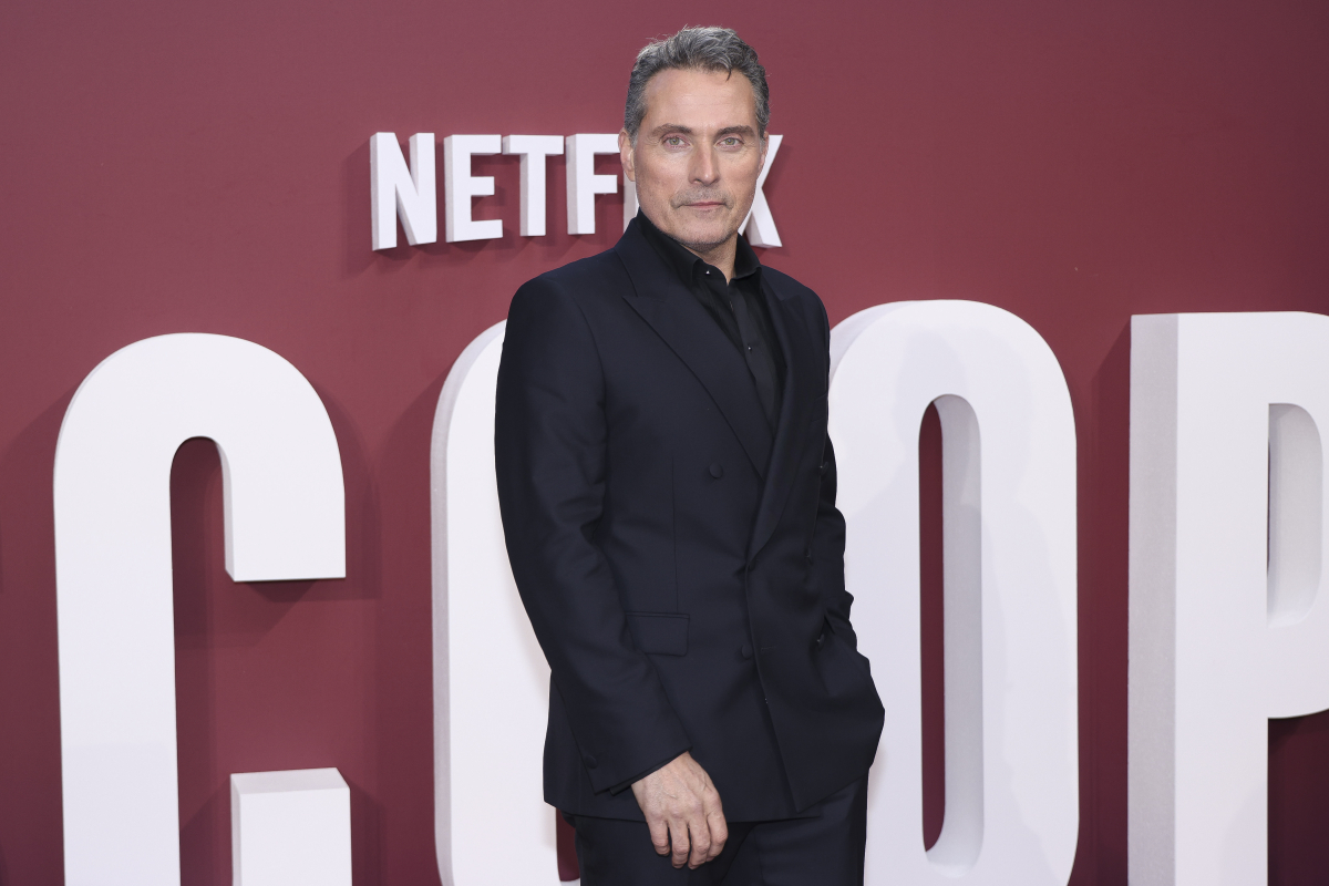 Rufus Sewell