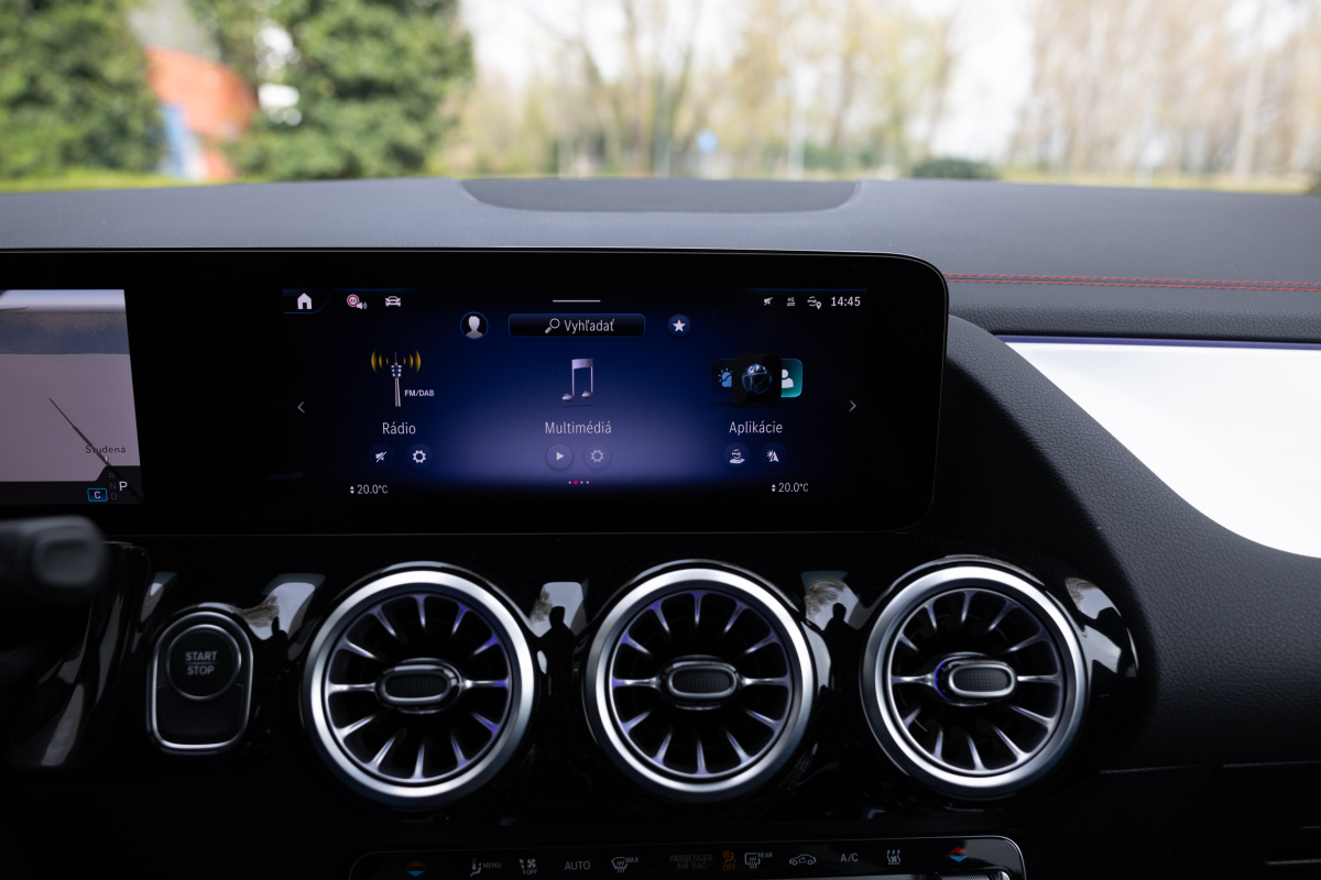 Mercedes-Benz EQA 350 4Matic - test 2024