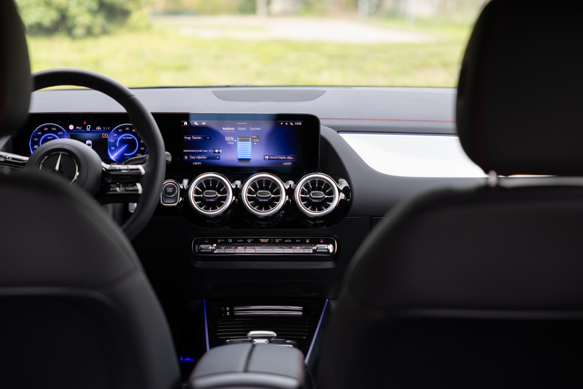 Mercedes-Benz EQA 350 4Matic - test 2024