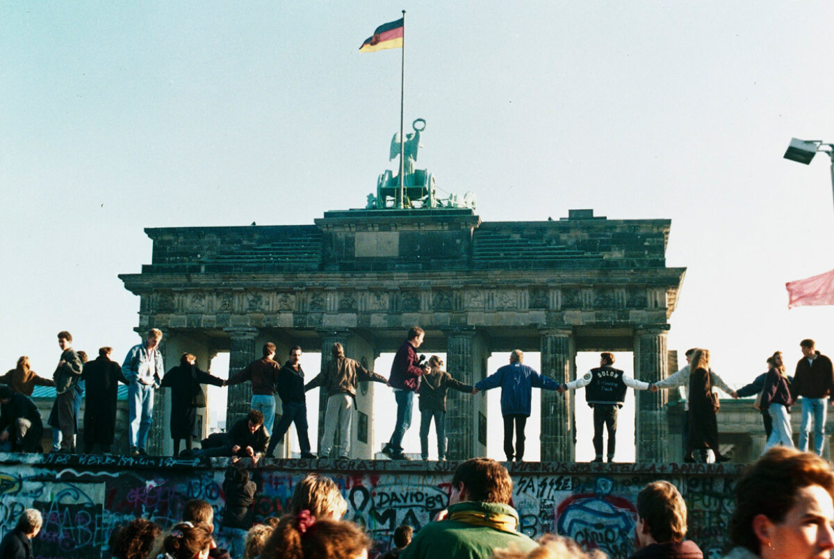 1989-snapshots-album
