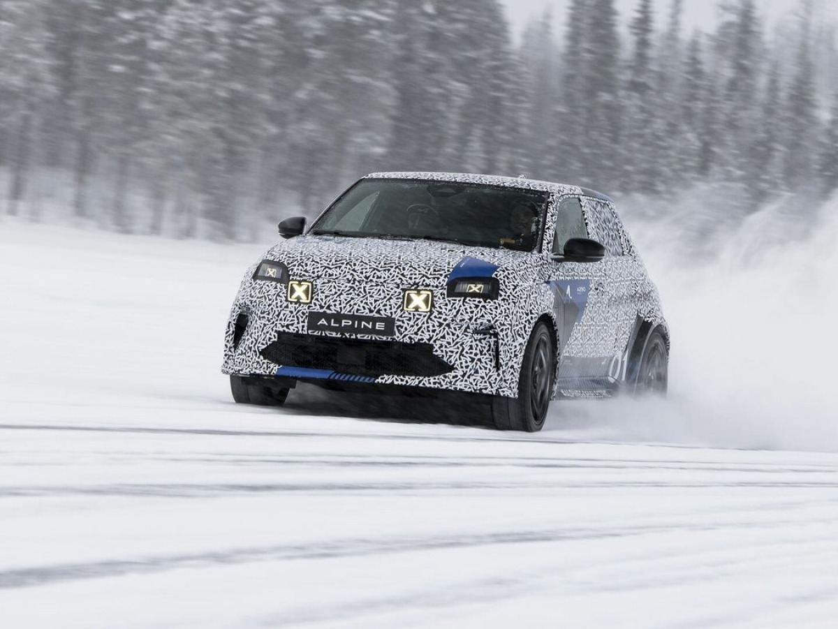 Alpine A290 - testovací prototyp 2024