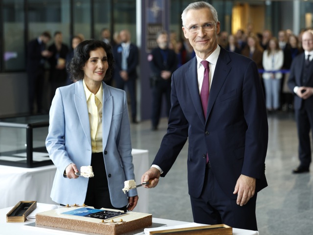 Belgicko, torta NATO, Jens Stoltenberg, Hadja Lahbibová