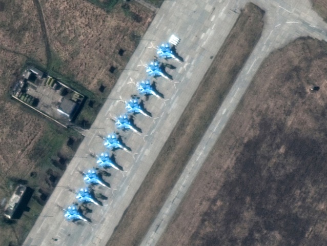 Maxar, satelitný snímok, ruské lietadlá, su-34, ruská letecká základňa