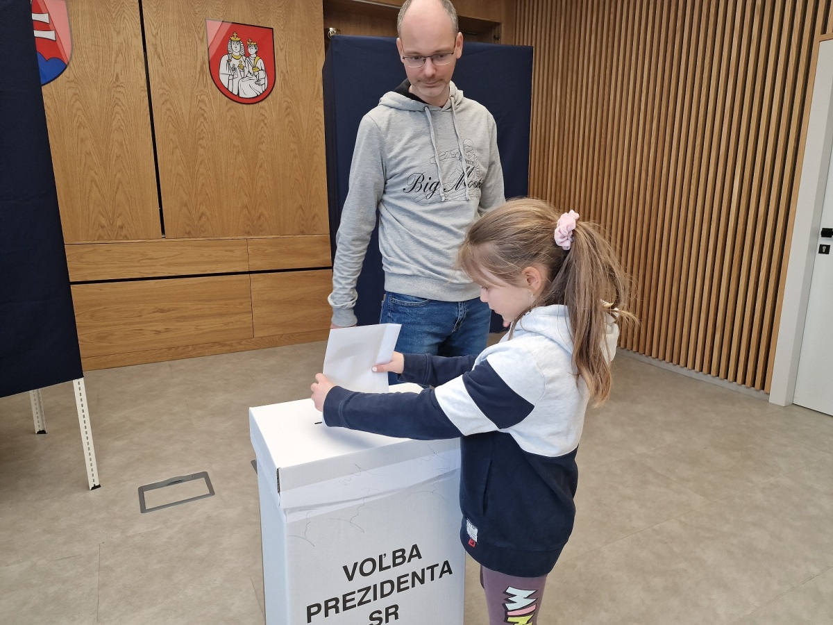 Prezidentské voľby v obci Ľubotice