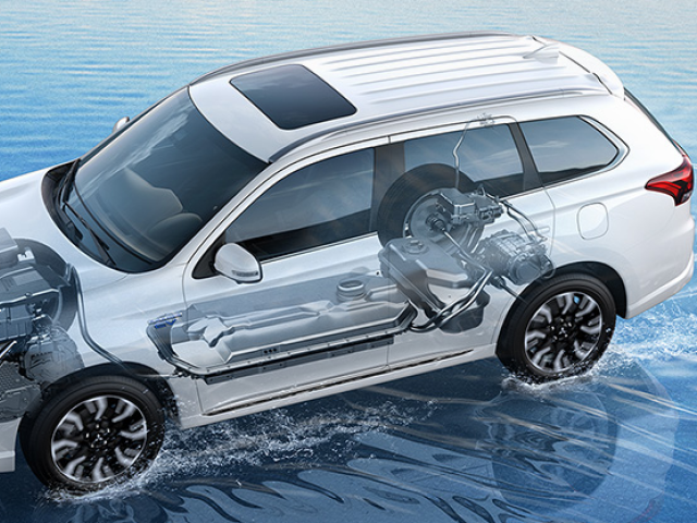 mitsubishi-outlander-phev-system
