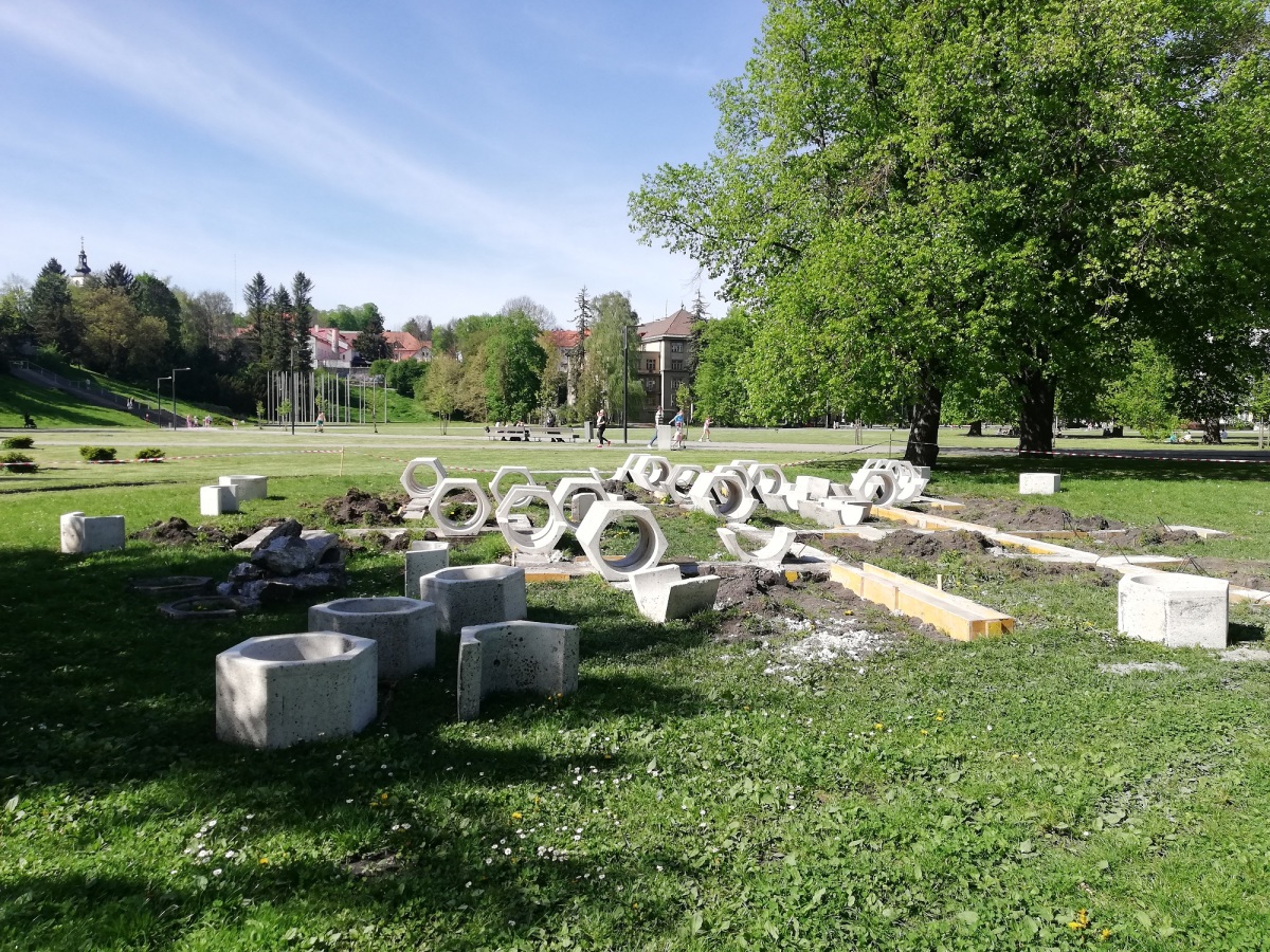 park, Hexagon, Banská Bystrica