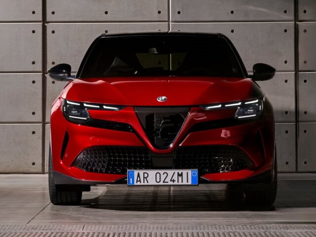 Alfa Romeo Milano - 2024