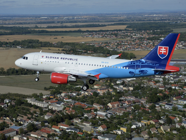 170902 Airbus A319 Prilet MV SR 9