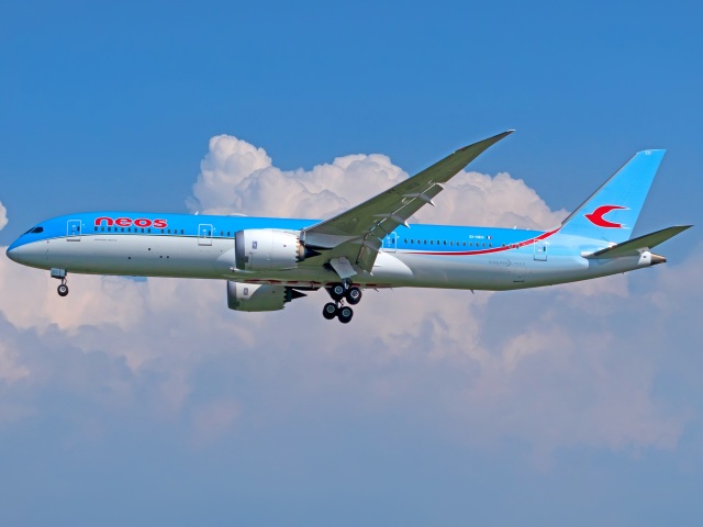 Neos B787  lietadlo