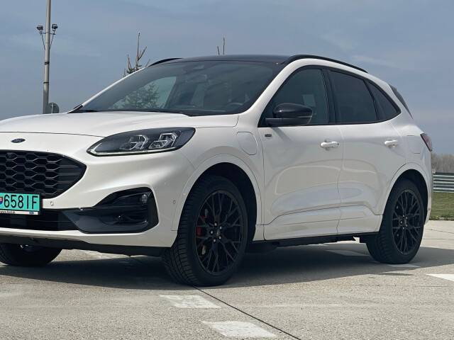 FORD Kuga 2.5 Duratec PHEV (2024)