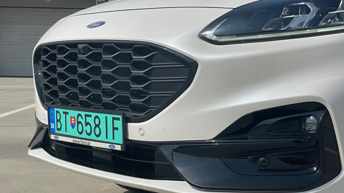 FORD Kuga 2.5 Duratec PHEV (2024)
