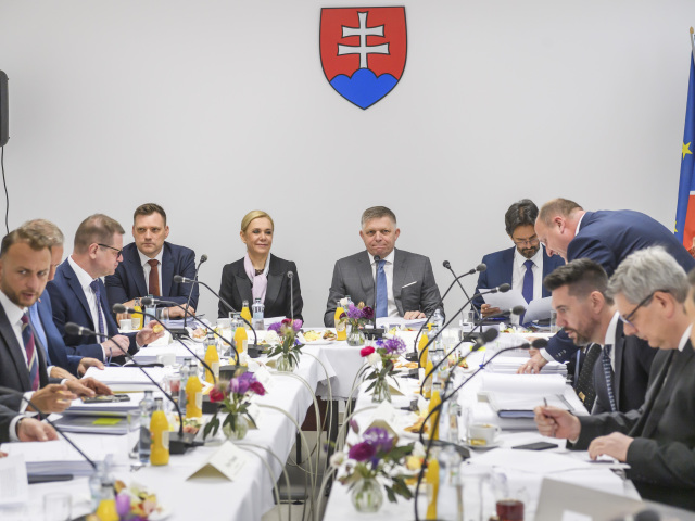 vláda, rokovanie, saková, fico
