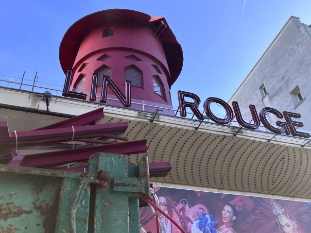 France Moulin Rouge