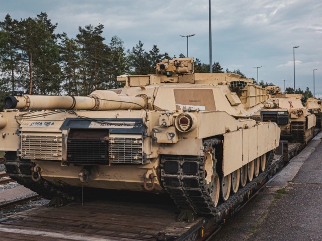 Abrams, Ukrajina