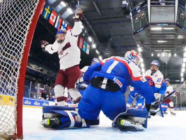 IIHF com