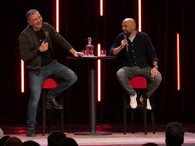Stand-up comedy špeciál "Konečne Spolu" dvojice Michaela Szatmaryho a Tomáša Hudáka.
