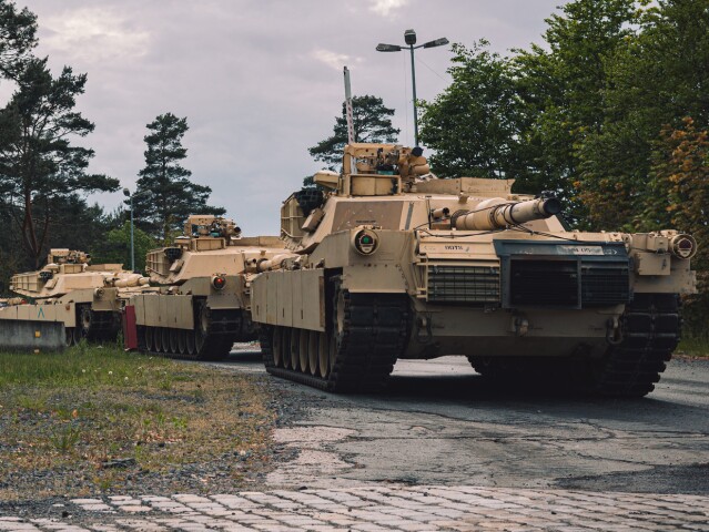 Abrams, Ukrajina
