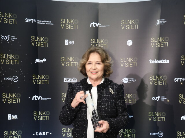 Emília Vášáryová