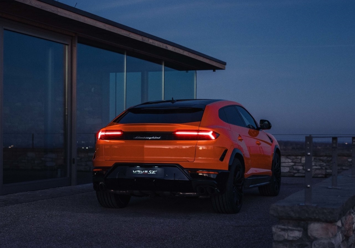 Lamborghini Urus SE 4