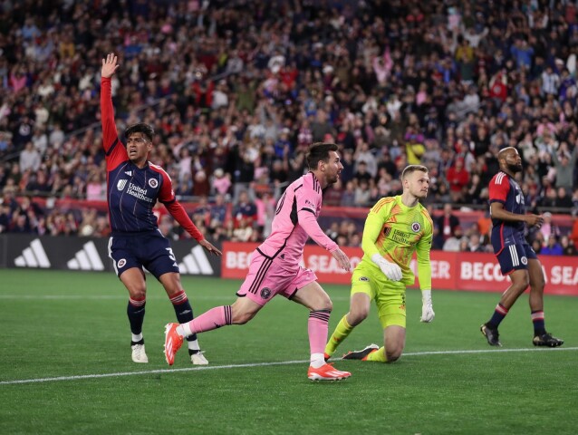 Lionel Messi, Henrich Ravas