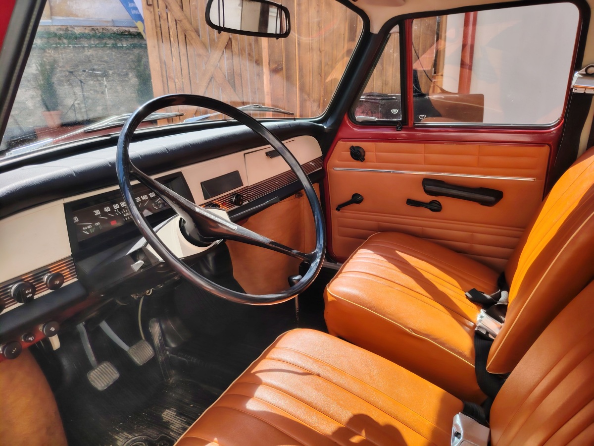 interiér, škoda, Nostalgia, Brezno