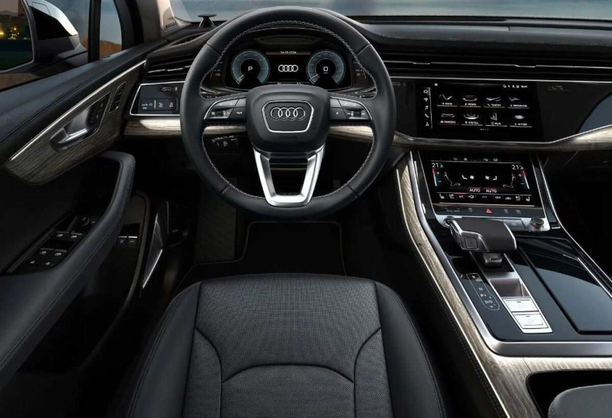 Audi Q7 PHEV 3