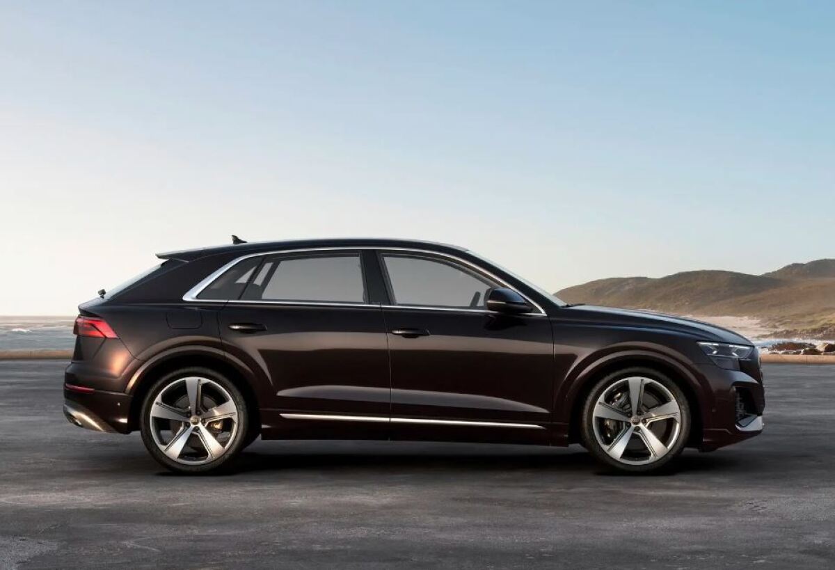 Audi Q8 PHEV 1