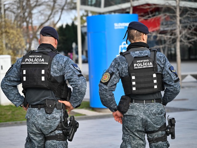 SR Bratislava polícia UK zásah vyhrážky preverovanie BAX