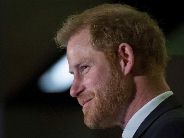 Britský princ Harry na archívnom zábere z februára.