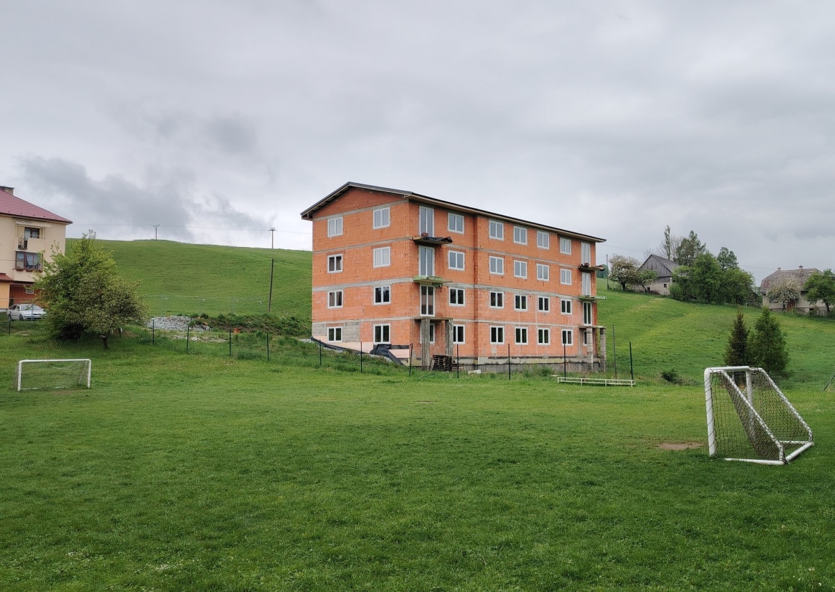ihrisko, Malatiná