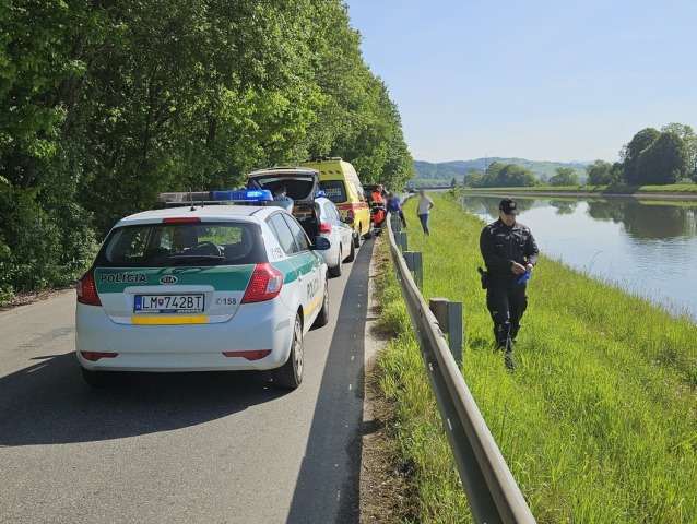 bytča, polícia