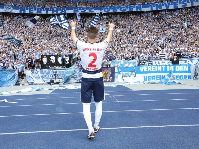 Hertha Berlín Peter Pekarík