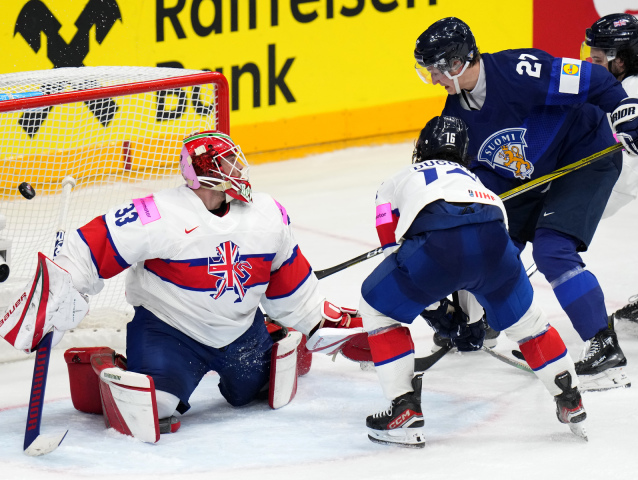 Oliver Kapanen