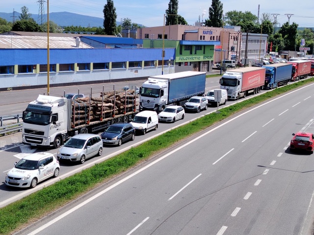 kolóna, Zvolen