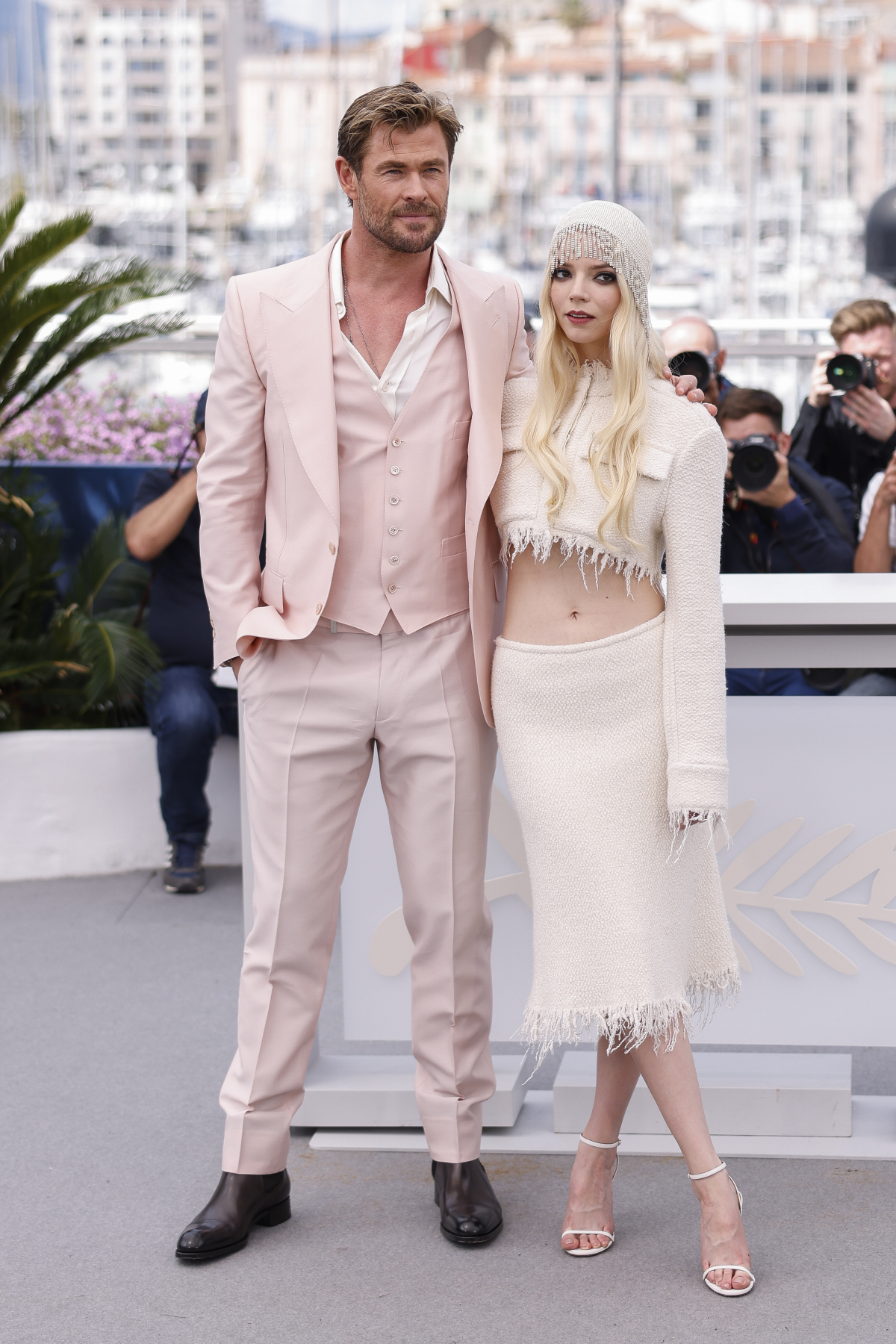 Chris Hemsworth a herečka Anya Taylor-Joy 