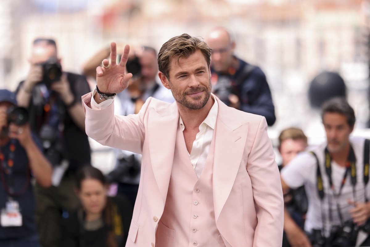 Chris Hemsworth v značke Tom Ford