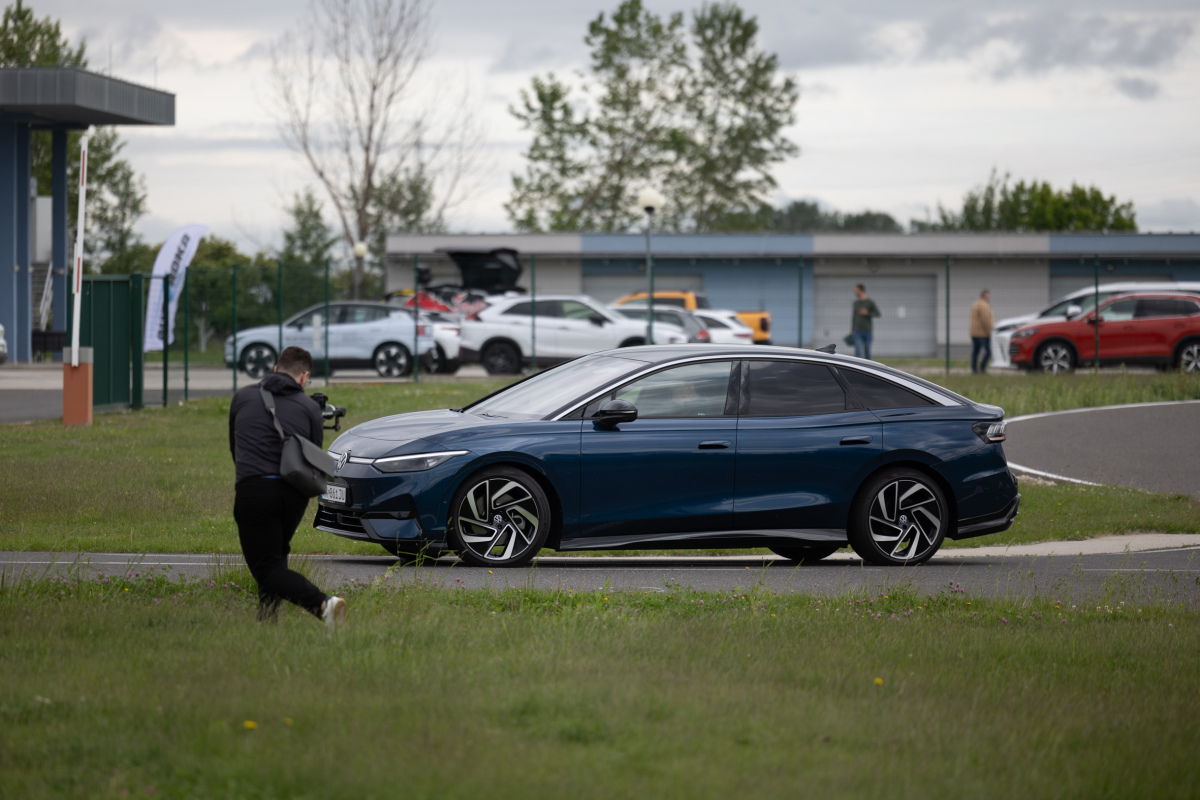 Import Motion 2024